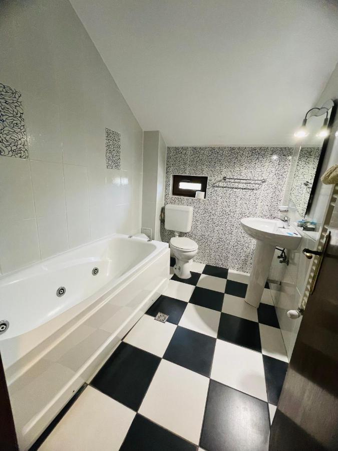 Vila Orange Hotel Navodari Luaran gambar