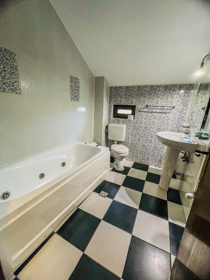 Vila Orange Hotel Navodari Luaran gambar